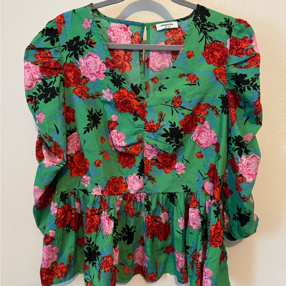 Rouched Peplum Green Floral Blouse with sleeve detail, Simply Be, size 14